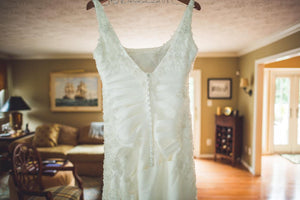 David Tutera for Mon Cheri 'Classic' size 4 used wedding dress back view on  hanger