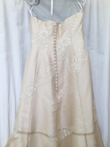 L'Ezu Atelier of Beverly Hills 'Custom' size 8 used wedding dress back view on hanger