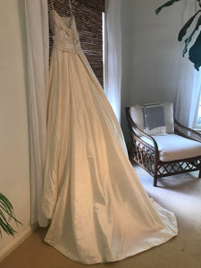 Modern Trousseau 'Mina' size 8 sample wedding dress side view on hanger