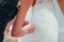 Load image into Gallery viewer, Custom &#39;Fit And Flare&#39; size 2 used wedding dress back view close up
