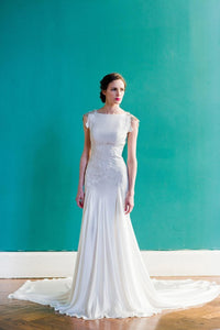 Carol Hannah 'Pemberley' size 4 sample wedding dress front view on model