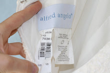 Load image into Gallery viewer, Alfred Angelo &#39;8528&#39; size 8 sample wedding dress view of tag

