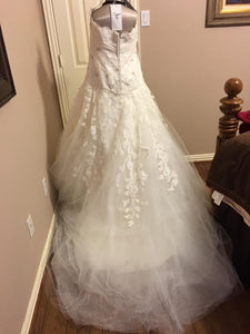 JLM Couture Alvina Valenta Floral & Tulle Wedding Dress - Alvina Valenta - Nearly Newlywed Bridal Boutique - 3