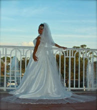 Load image into Gallery viewer, Enzoani &#39;Corset&#39; - Enzoani - Nearly Newlywed Bridal Boutique - 3
