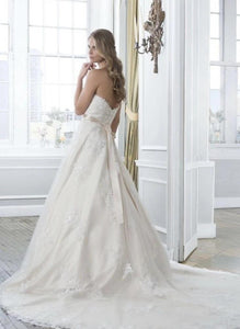Lillian West '6386' size 22 new wedding dress back view on model