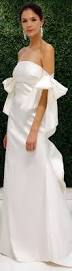 Sachin & Babi 'Off the Shoulder' size 10 used wedding dress front view on model