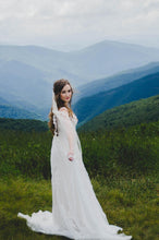 Load image into Gallery viewer, Melissa Sweet &#39;Scalloped A Line&#39; size 4 used wedding dress front view on bride
