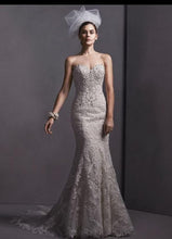 Load image into Gallery viewer, Sottero and Midgley &#39;Stella&#39; size 4 used wedding dress front view on model
