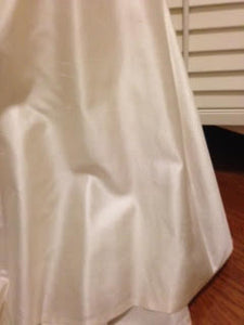 Nicole Miller 'Silk' size 4 used wedding dress view of hemline