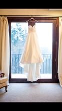 Load image into Gallery viewer, Allure &#39;P951&#39; size 6 used wedding dress front view on hanger
