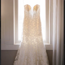 Load image into Gallery viewer, Allure &#39;Slim A Line Lace&#39; size 12 used wedding dress back view on hanger
