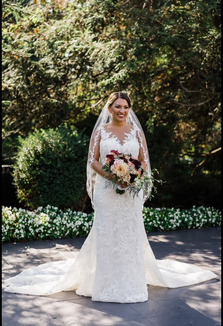 La Sposa 'Hacine' size 8 used wedding dress front view on bride