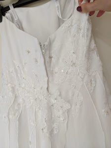 David's Bridal 'Strapless' size 4 used wedding dress back view flat