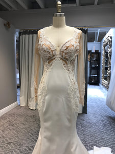 Galia Lahav 'Alora' size 6 new wedding dress front view on mannequin