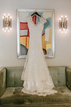 Load image into Gallery viewer, Allure Bridals &#39;G223-2455&#39; size 2 used wedding dress front view on hanger
