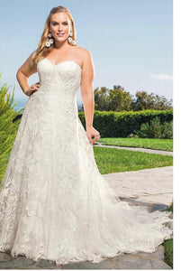 Casablanca 'Brielle' size 20 new wedding dress front view on model