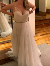 Load image into Gallery viewer, BHLDN &#39;Cassia&#39; size 10 new wedding dress front view on bride
