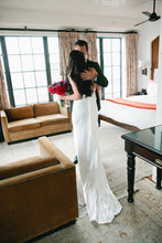 Load image into Gallery viewer, Elizabeth Fillmore &#39;Greta&#39; size 6 used wedding dress back view on bride
