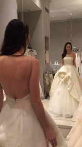 Monique Lhuillier 'Huntington' size 6 new wedding dress back view on bride