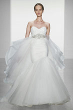 Load image into Gallery viewer, Kenneth Pool &#39;Charlize&#39; - Kenneth Pool - Nearly Newlywed Bridal Boutique - 1
