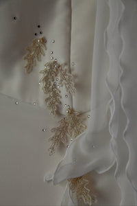 Rivendall Bridal 'Lorna' size 18 used wedding dress view of trim