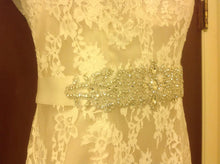 Load image into Gallery viewer, Maggie Sottero &#39;Londyn&#39; size 4 used wedding dress front view of belt
