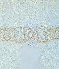 Mackenzie Michaels 'Keyhole Back' size 4 used wedding dress close up of belt