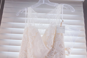 Amy Kuschel 'Monroe' size 0 new wedding dress close up of bodice