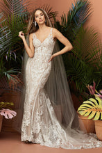 Load image into Gallery viewer, Wtoo &#39;Viola&#39; size 10 used wedding dress front view on model
