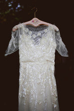 Load image into Gallery viewer, Jenny Packham &#39;Mimosa&#39; - Jenny Packham - Nearly Newlywed Bridal Boutique - 5
